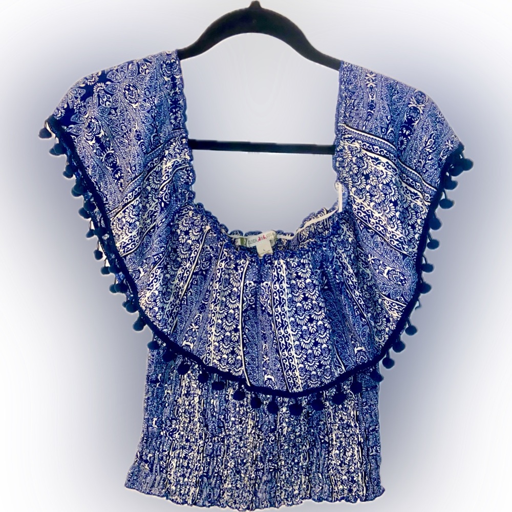 Chelsea & Violet WOMENS Off Shoulder Blouse Size Large
